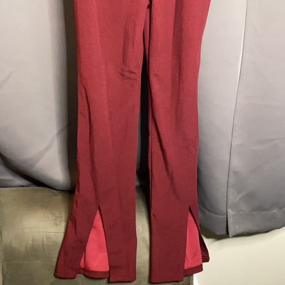 💖 2/$25 NWT! SHEIN SXY Slit Hem Flare Leg Jumpsuit - Picture 4 of 9